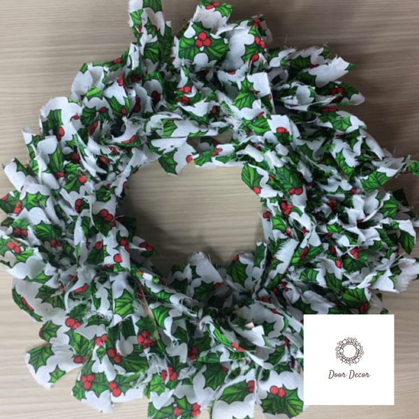 Handmade Fabric Wreath (Green)